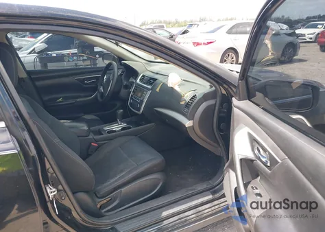 2016 Nissan Altima 2.5/2.5 S/2.5 Sl/2.5 Sr/2.5 Sv из США, поврежденный, VIN 1N4AL3AP4GN326508